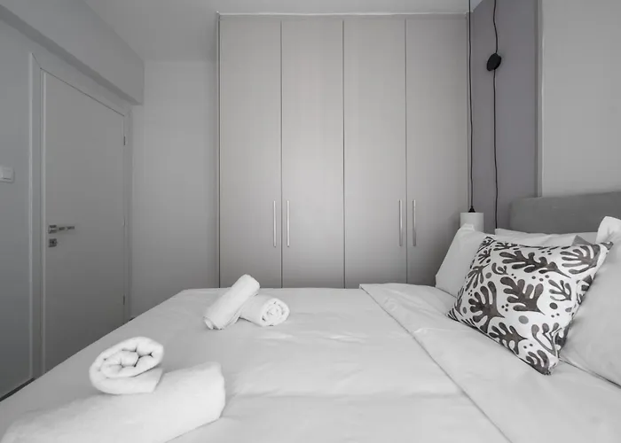 Damon\'S Apartment - 2 Bedrooms